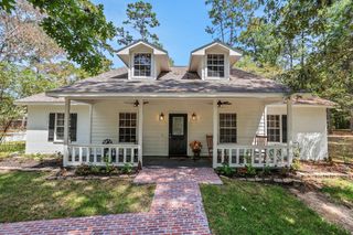 221 Lake Grove Drive, Coldspring, TX 77331