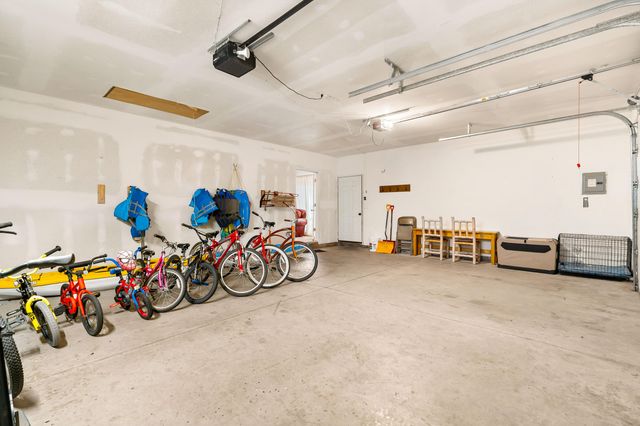 17039 Cooper Drive, Bend, OR 97707