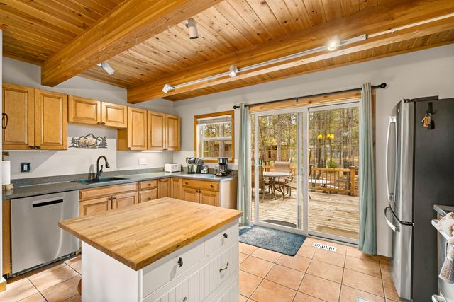 17039 Cooper Drive, Bend, OR 97707