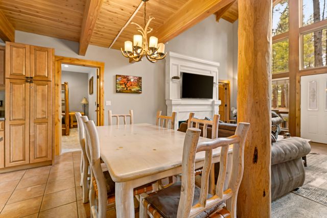 17039 Cooper Drive, Bend, OR 97707