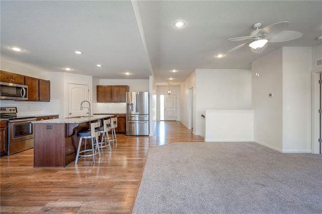 1817 Prairie Grass Drive, Raymore, MO 64083