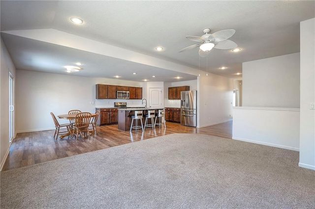 1817 Prairie Grass Drive, Raymore, MO 64083