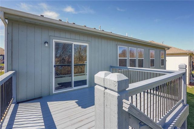 1817 Prairie Grass Drive, Raymore, MO 64083