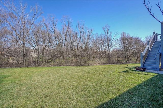 1817 Prairie Grass Drive, Raymore, MO 64083