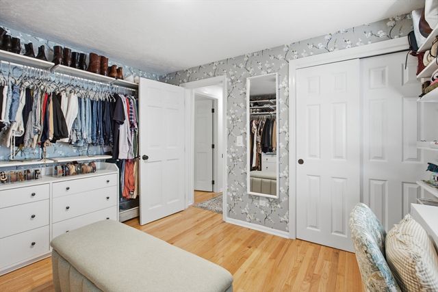 2 Captiva Rd C, Walpole, MA 02081