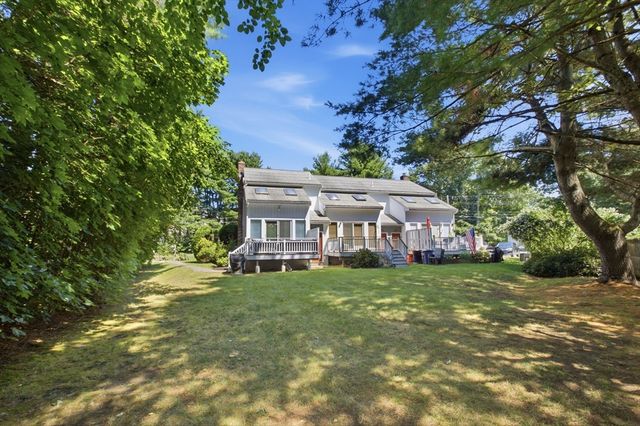 2 Captiva Rd C, Walpole, MA 02081