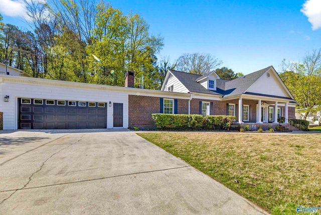 100 Norwood Drive, Rainbow City, AL 35906