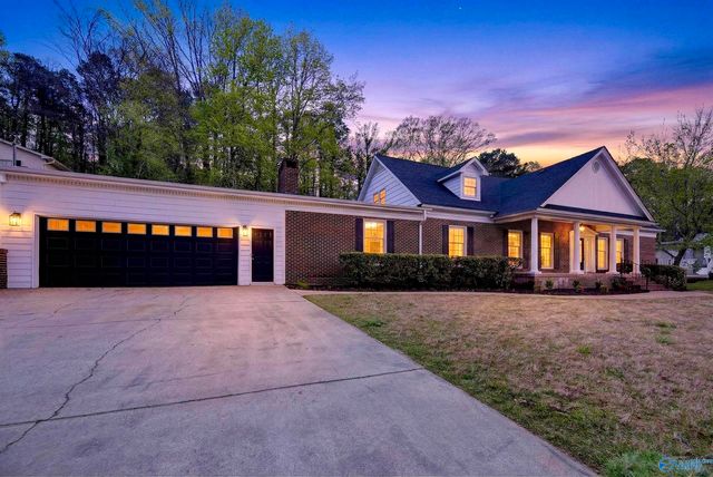 100 Norwood Drive, Rainbow City, AL 35906