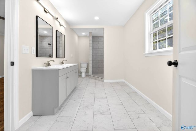 100 Norwood Drive, Rainbow City, AL 35906