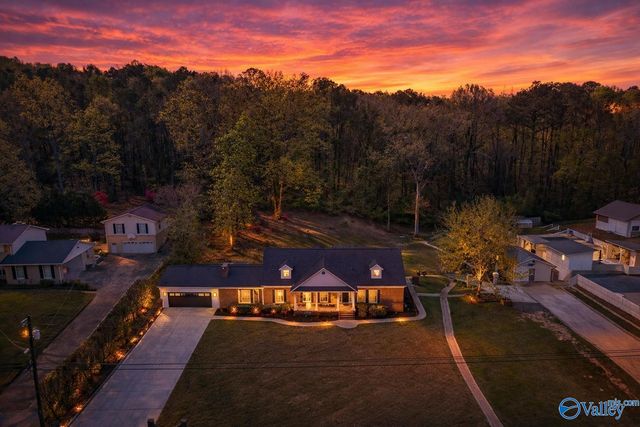 100 Norwood Drive, Rainbow City, AL 35906