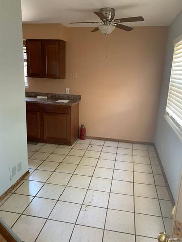 25380 Blair Street, Roseville, MI 48066