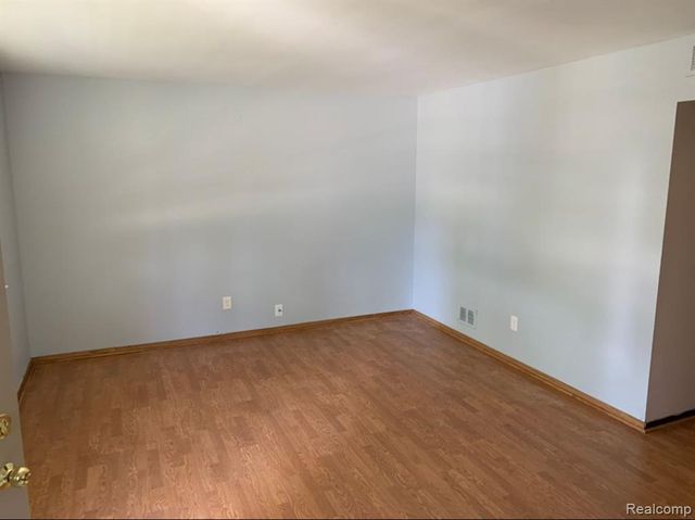 25380 Blair Street, Roseville, MI 48066