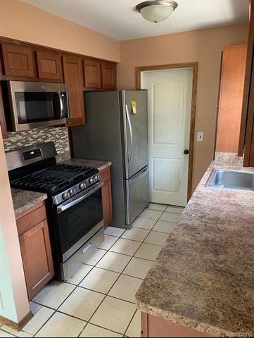 25380 Blair Street, Roseville, MI 48066