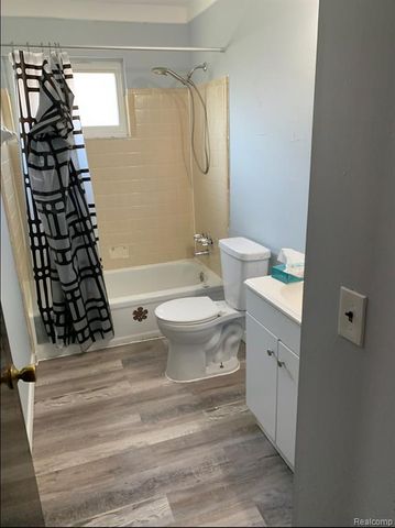 25380 Blair Street, Roseville, MI 48066
