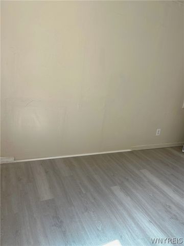 246 Carl Street, Buffalo, NY 14215