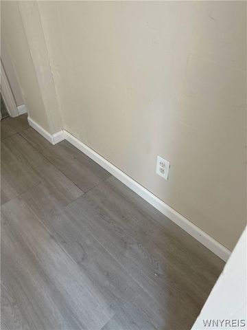 246 Carl Street, Buffalo, NY 14215