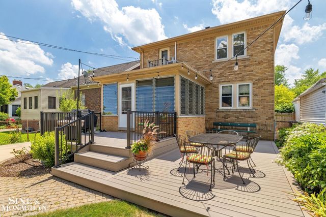 432 Calvin Avenue, Grosse Pointe, MI 48236