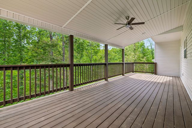 553 Skyview Dr, Ashland City, TN 37015