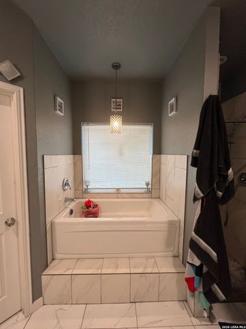 6443 ELMER BLVD, San Antonio, TX 78227