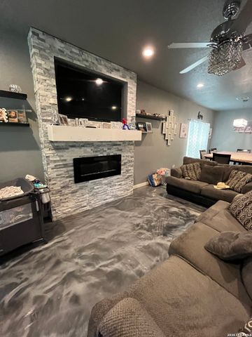 6443 ELMER BLVD, San Antonio, TX 78227
