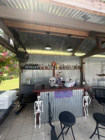 6443 ELMER BLVD, San Antonio, TX 78227