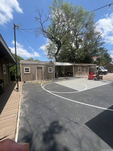 6443 ELMER BLVD, San Antonio, TX 78227