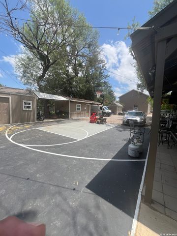 6443 ELMER BLVD, San Antonio, TX 78227