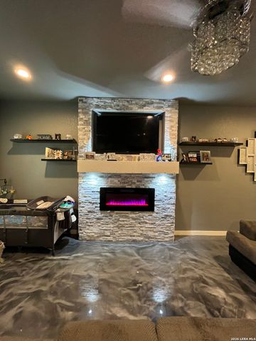 6443 ELMER BLVD, San Antonio, TX 78227