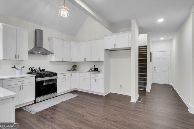 165 Heath Way, Fayetteville, GA 30214