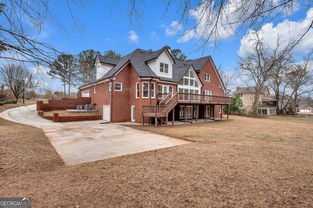 165 Heath Way, Fayetteville, GA 30214