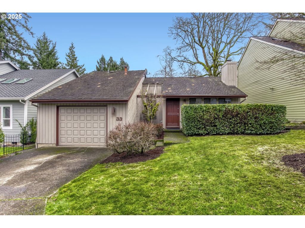 33 ORIOLE Ln, Lake Oswego, OR 97035