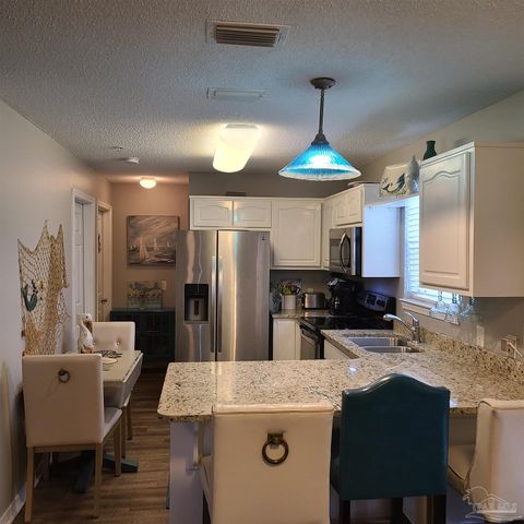 8436 Gulf Blvd, Navarre, FL 32566