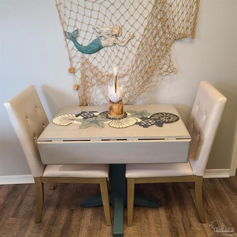 8436 Gulf Blvd, Navarre, FL 32566