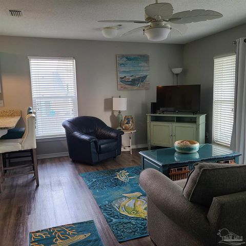 8436 Gulf Blvd, Navarre, FL 32566