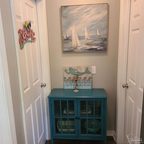 8436 Gulf Blvd, Navarre, FL 32566