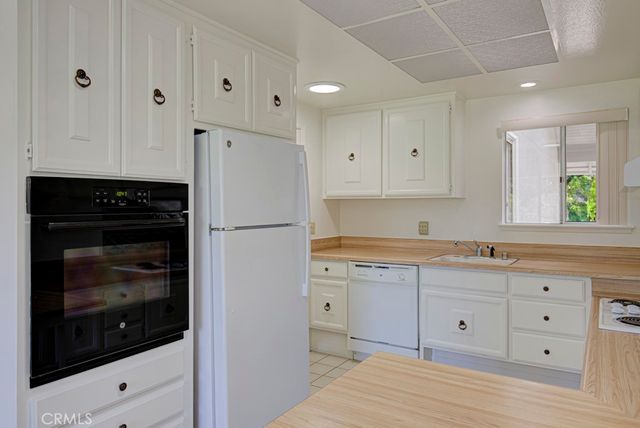 656 Avenida Sevilla O, Laguna Woods, CA 92637