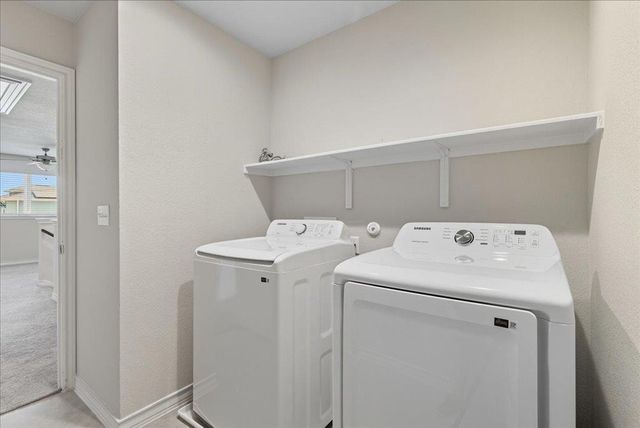 3801 Soft Shore LN, Pflugerville, TX 78660