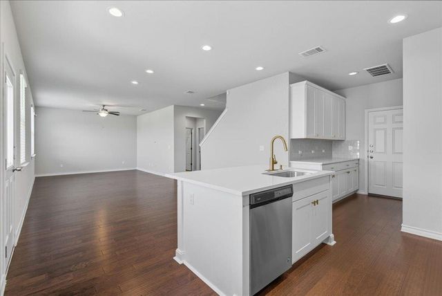 3801 Soft Shore LN, Pflugerville, TX 78660