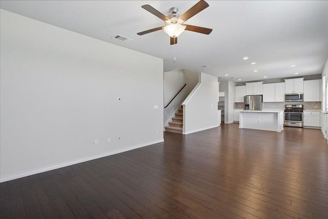 3801 Soft Shore LN, Pflugerville, TX 78660