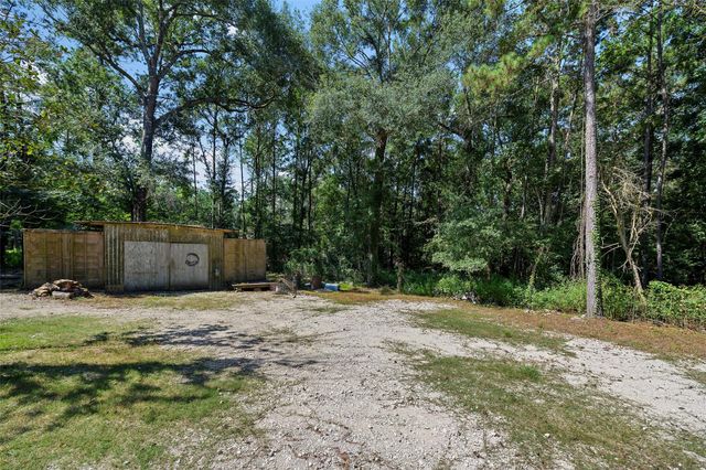 30 Libby Drive, Cleveland, TX 77328