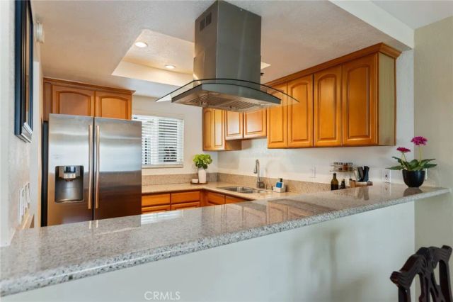 726 Elm Avenue 404, Long Beach, CA 90813