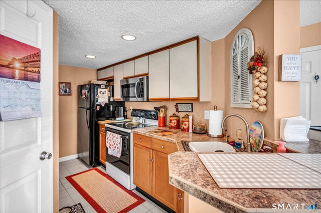 44 Carriage Crossing Lane 44, Middletown, CT 06457