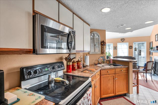 44 Carriage Crossing Lane 44, Middletown, CT 06457