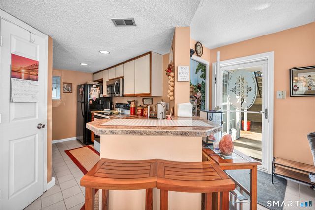 44 Carriage Crossing Lane 44, Middletown, CT 06457