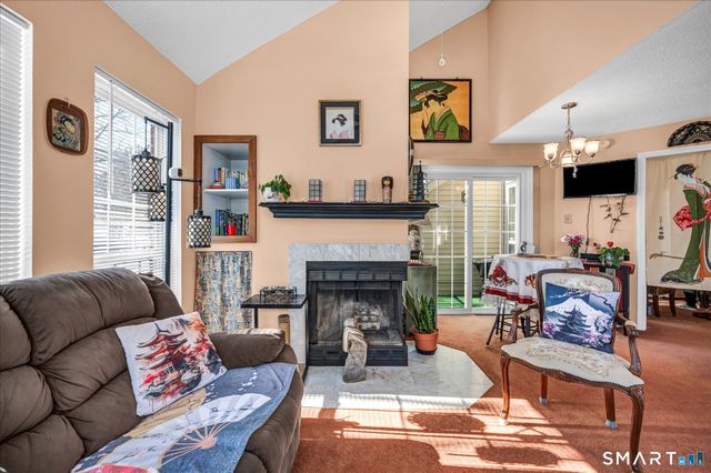 44 Carriage Crossing Lane 44, Middletown, CT 06457