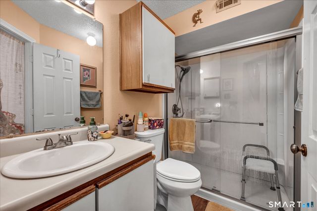 44 Carriage Crossing Lane 44, Middletown, CT 06457