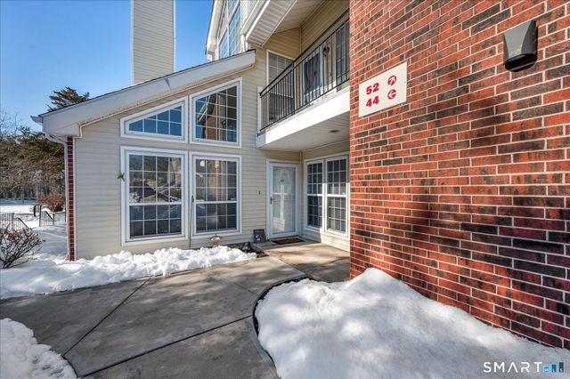 44 Carriage Crossing Lane 44, Middletown, CT 06457