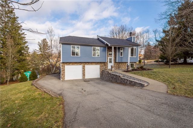 110 Demmel Drive, Peters Twp, PA 15317
