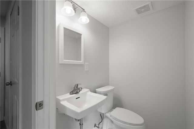 110 Demmel Drive, Peters Twp, PA 15317