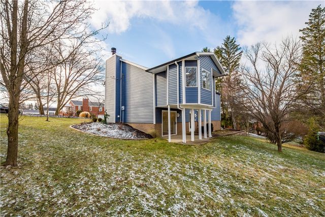 110 Demmel Drive, Peters Twp, PA 15317